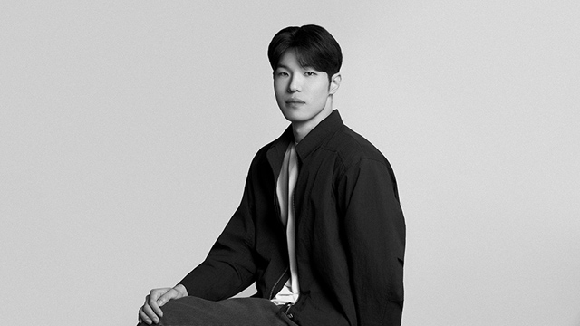 이용준 이미지, 내용 열기